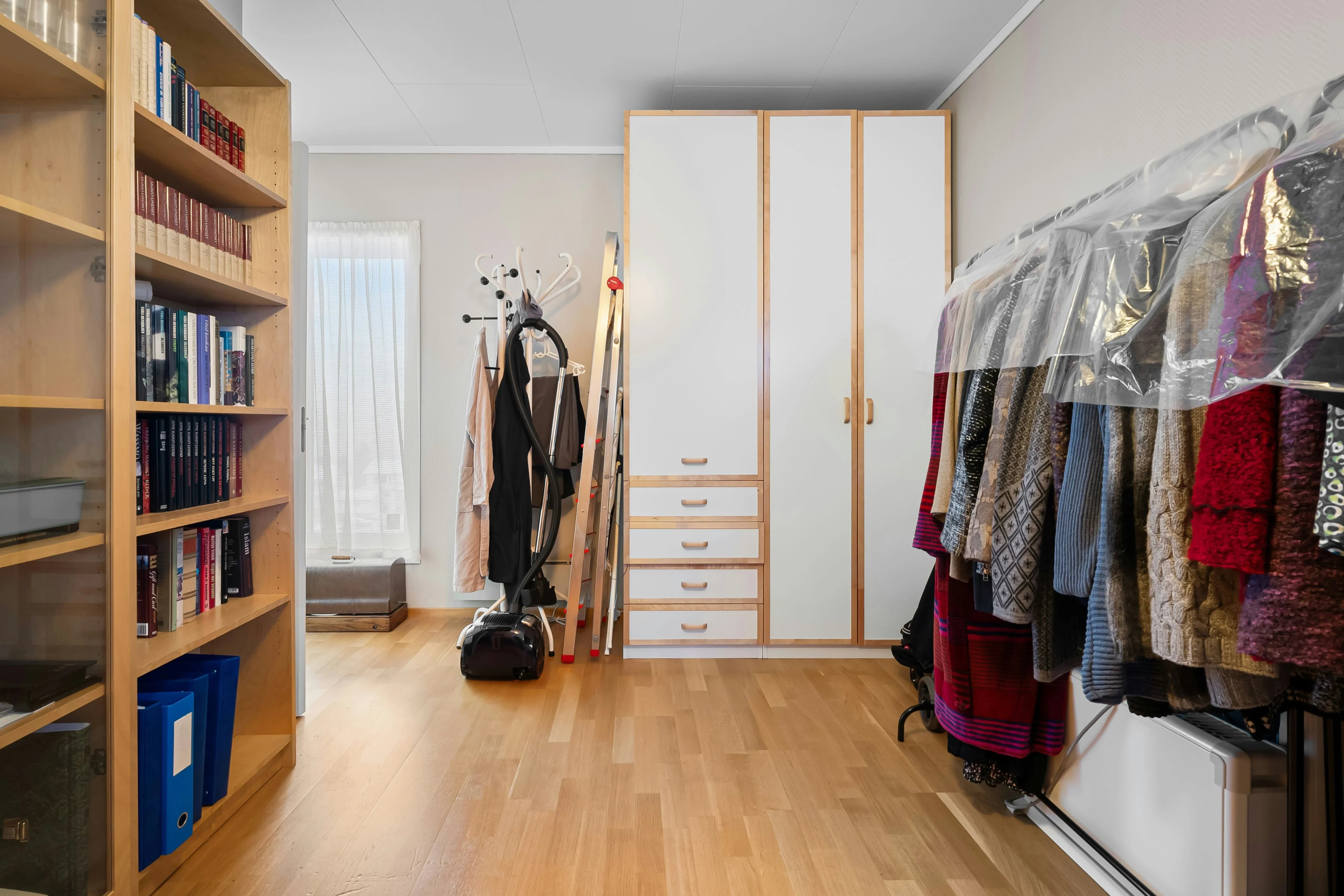 How to Store Clothes During a Temporary Move or Renovation