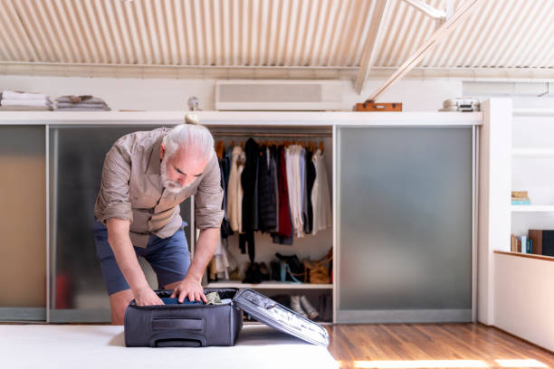 Smart Packing Storage Management For Frequent Travelers